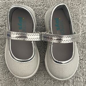 Carters Simple Joys Kids Shoes NWOT